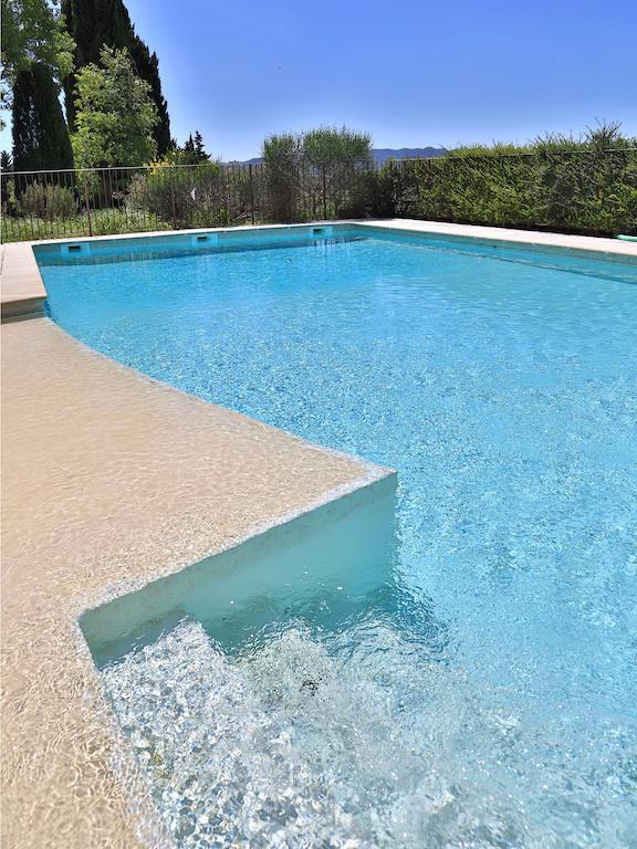 Domaine La Carraire Bed & Breakfast Lauris Exterior foto