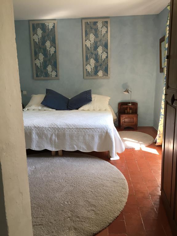 Domaine La Carraire Bed & Breakfast Lauris Exterior foto