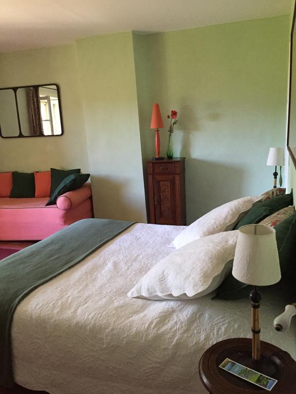 Domaine La Carraire Bed & Breakfast Lauris Exterior foto