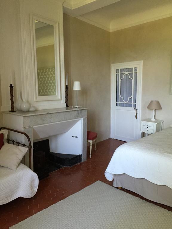 Domaine La Carraire Bed & Breakfast Lauris Exterior foto